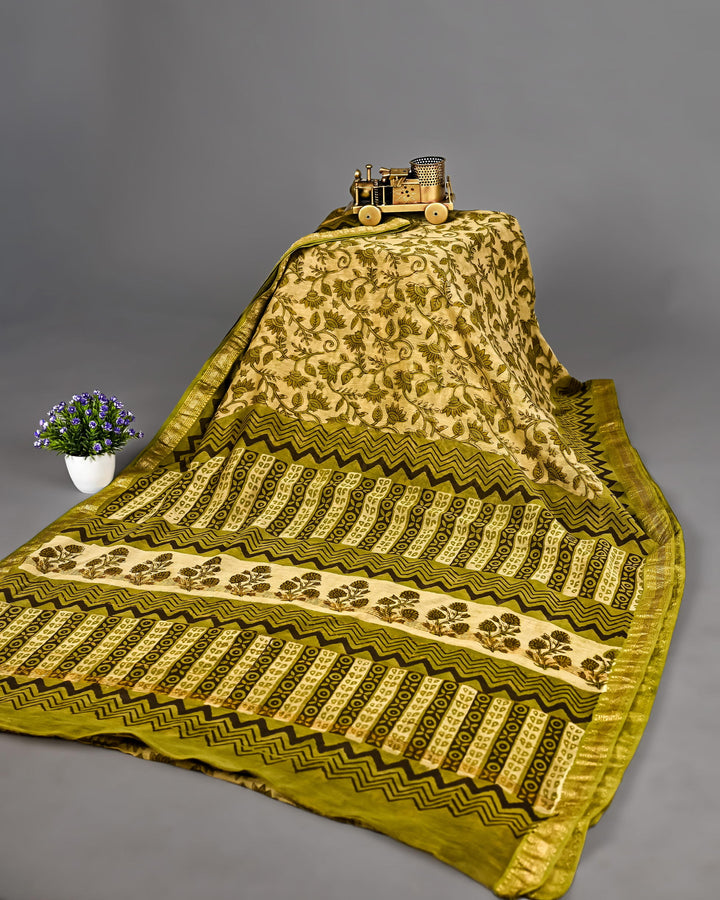 Vanaspati Pure Maheshwari Silk Saree Handblock Printed Saree - Light green
