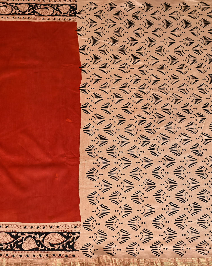 Putaai Pure Maheshwari Silk Saree Handblock Printed Saree - Red and Black