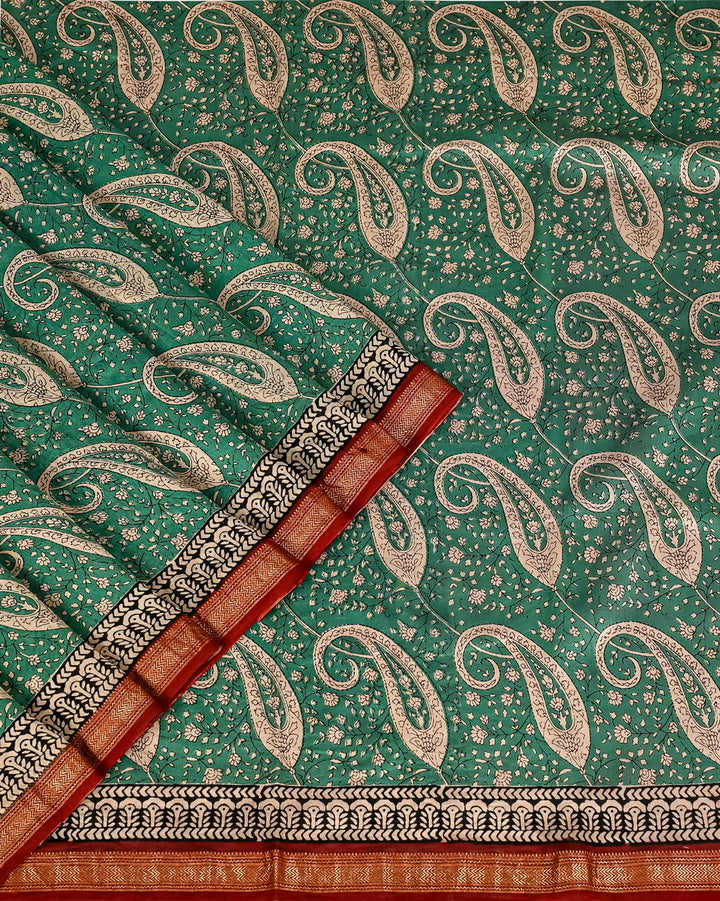 Traditional Pure Maheshwari Silk Handblock Printed Saree - Green with red border