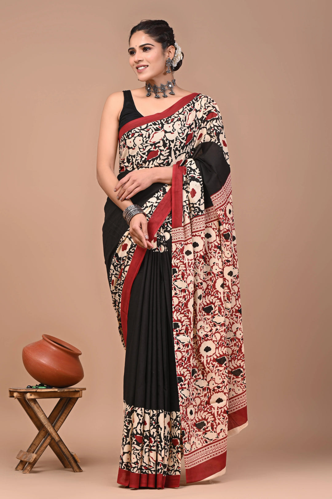 Jaipuri Printed Pure Mulmul Cotton Saree | With Blouse Piece Black And Red