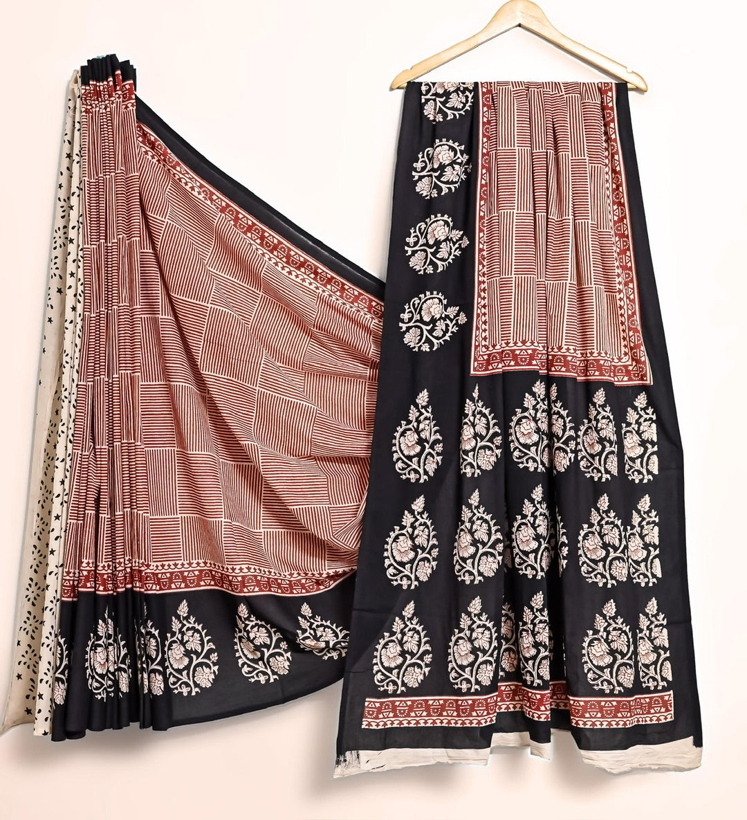 Geometrical Pure Cotton Mulmul Bagru Handblock print Saree with blouse - Red With Black border
