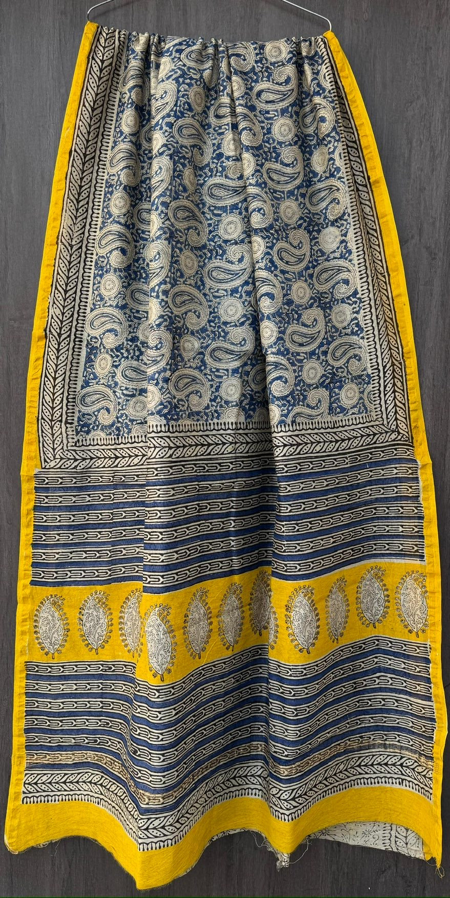 Chanderi Bagru Handblock Printed Silk Cotton Saree With Blouse - Blue with Yellow Pipin
