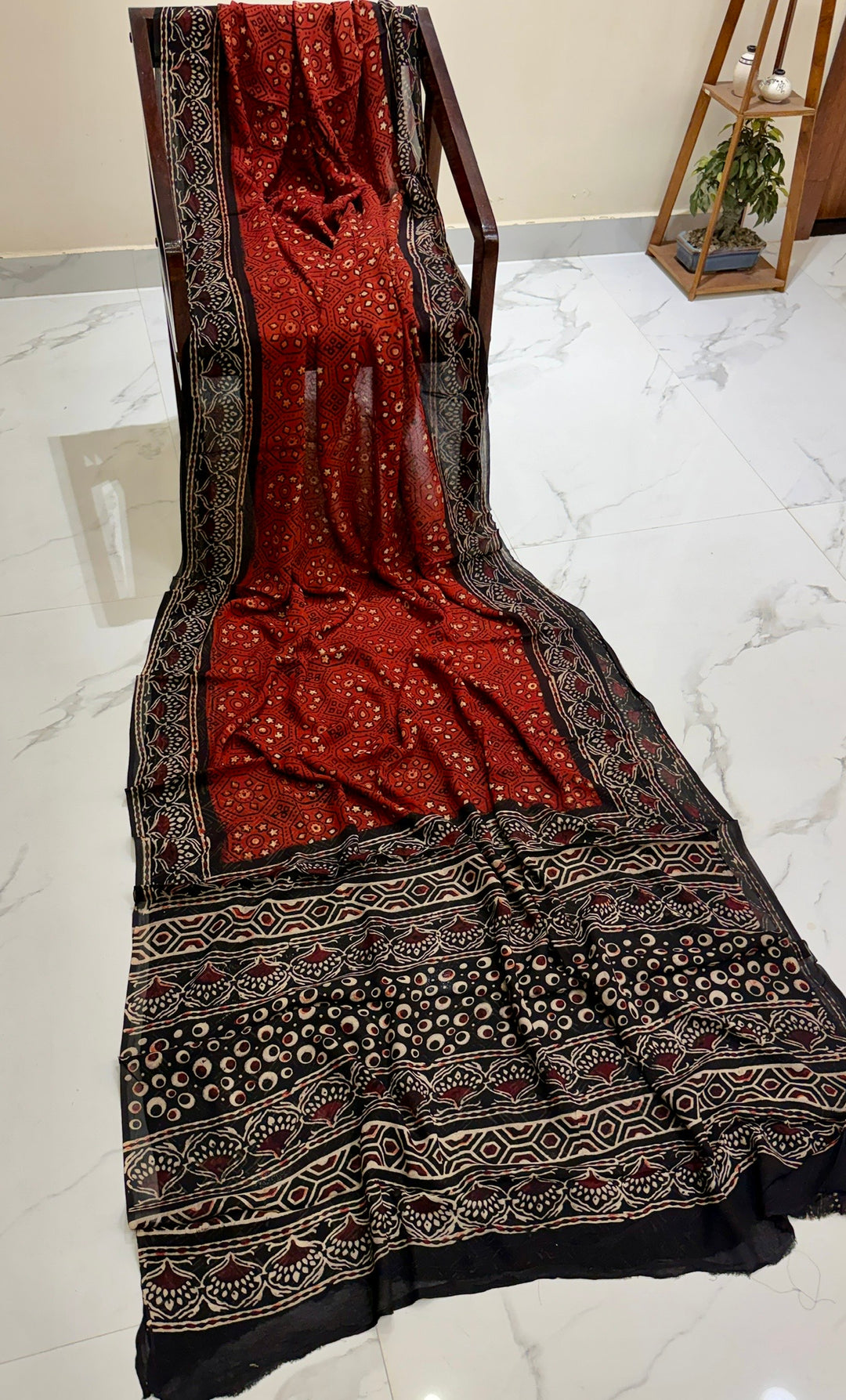 Terracotta Red Geometric Star Print Georgette Saree