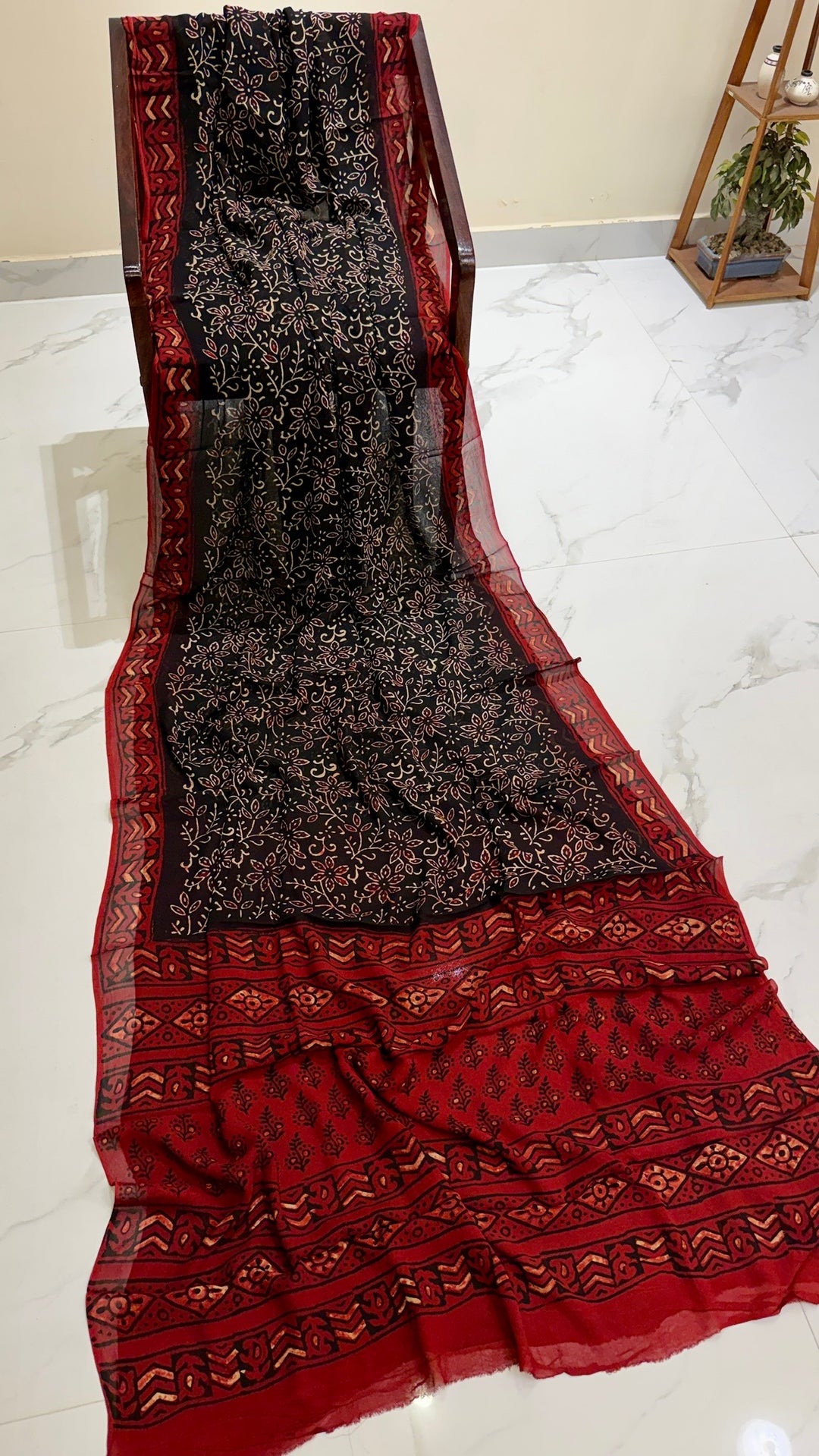 Black & Crimson Floral Branch Georgette Saree