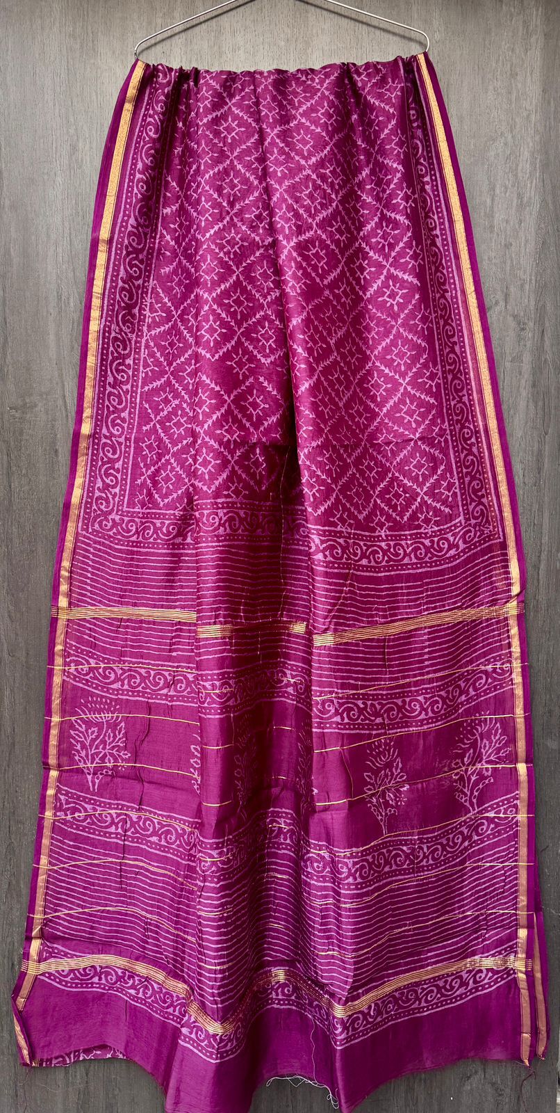 Magenta Silk Saree with Geometric Diamond Batik