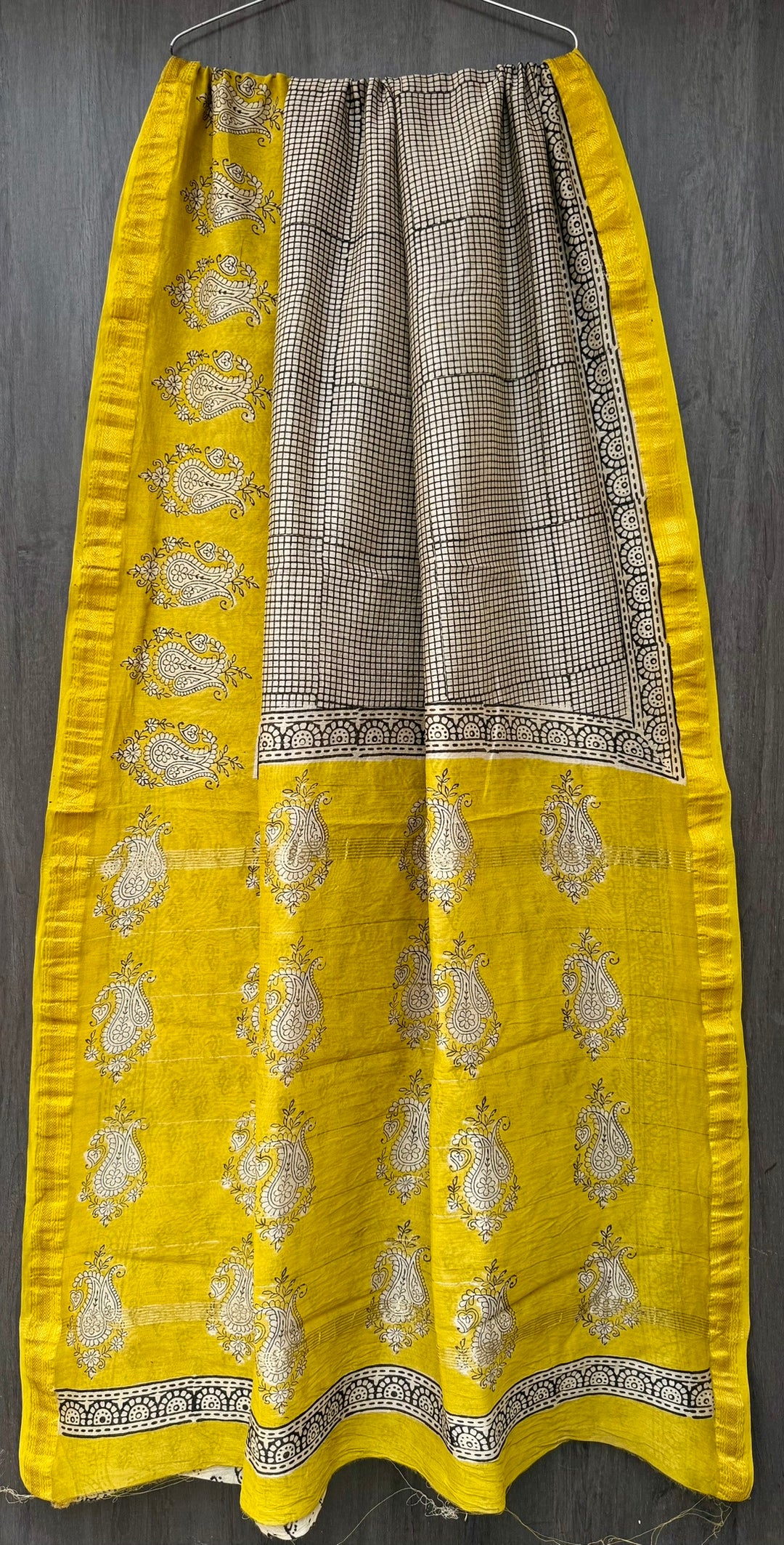 Mustard Yellow & Off-White Grid Check Paisley Handblock Printed Pure Maheshwari Silk Saree