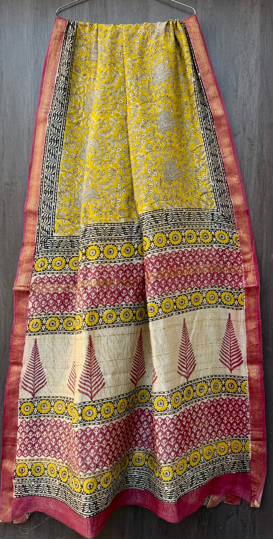 Pure Maheshwari Silk Saree - Bright Yellow & Magenta Handblock Jaal & Floral Motif Print