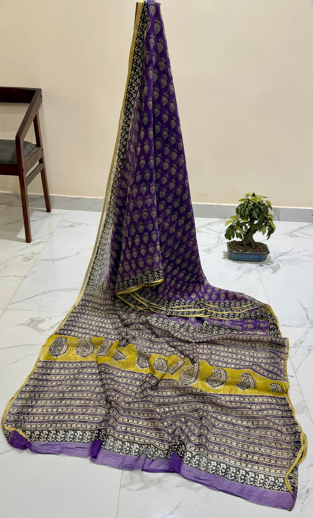 Royal Purple Premium Chiffon Saree with Mustard Yellow Paisley Pallu & Buti Print