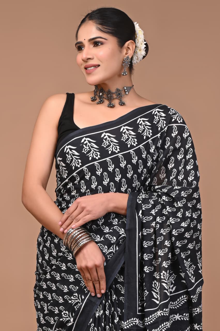 Jaipuri Printed Pure Mulmul Cotton Saree | With Blouse Piece - Black And White