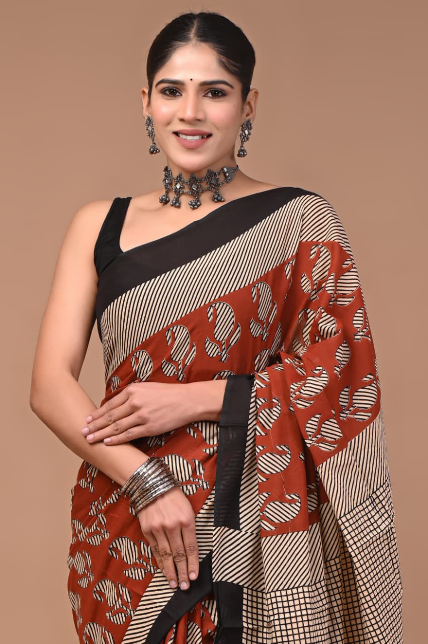 Jaipuri Printed Pure Mulmul Cotton Saree | With Blouse Piece - Bagru pasly