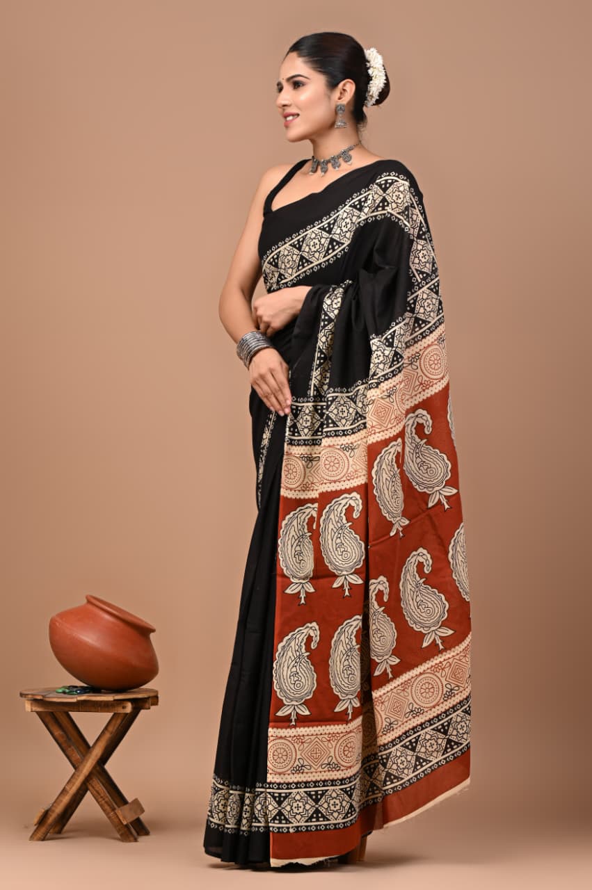 Jaipuri Printed Pure Mulmul Cotton Saree | With Blouse Piece - Black bagru