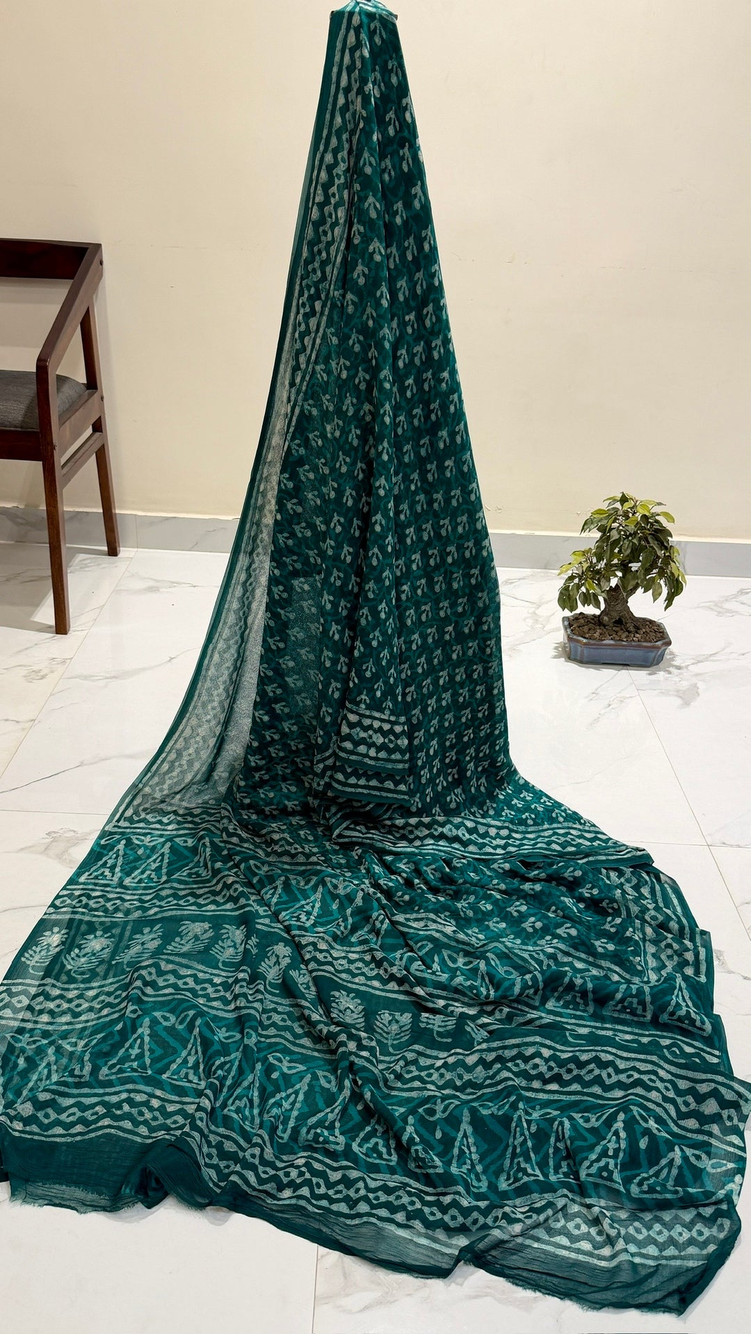 Premium Emerald Green Chiffon Saree with Ethnic Geometric Handblock Print