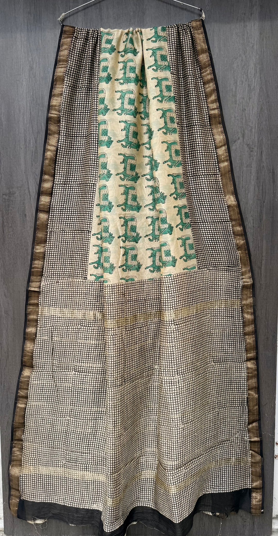 Off-White, Green, Elephant Print, Maheshwari Silk Saree