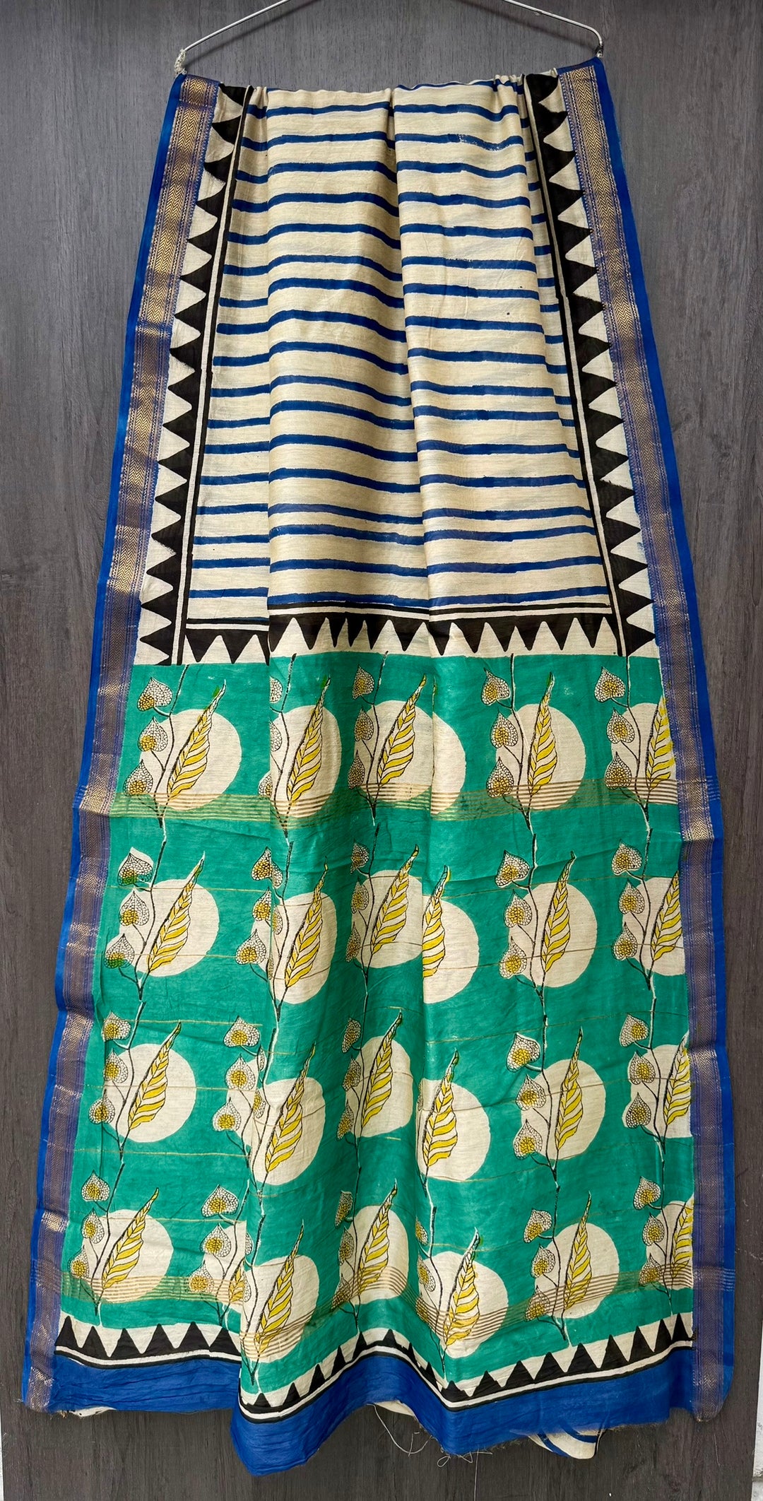 Emerald Green, Leaf Motif, Striped, Maheshwari Silk