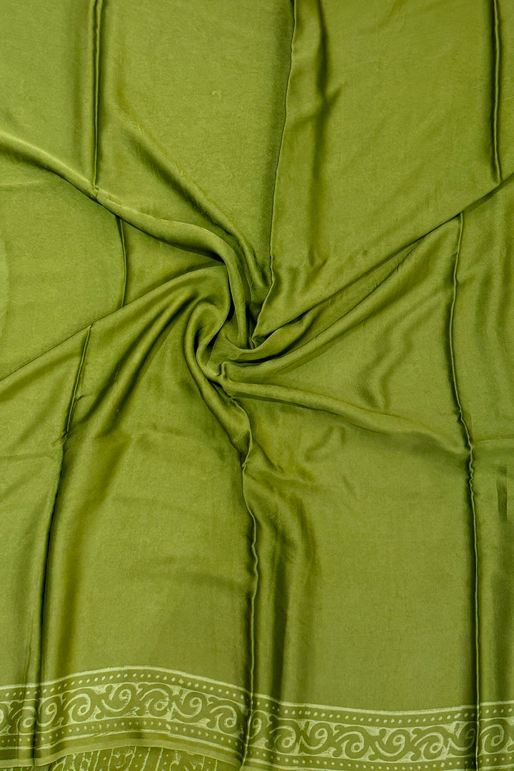Mehandi Green Bandhej Print Modal Silk Saree with Traditional Border