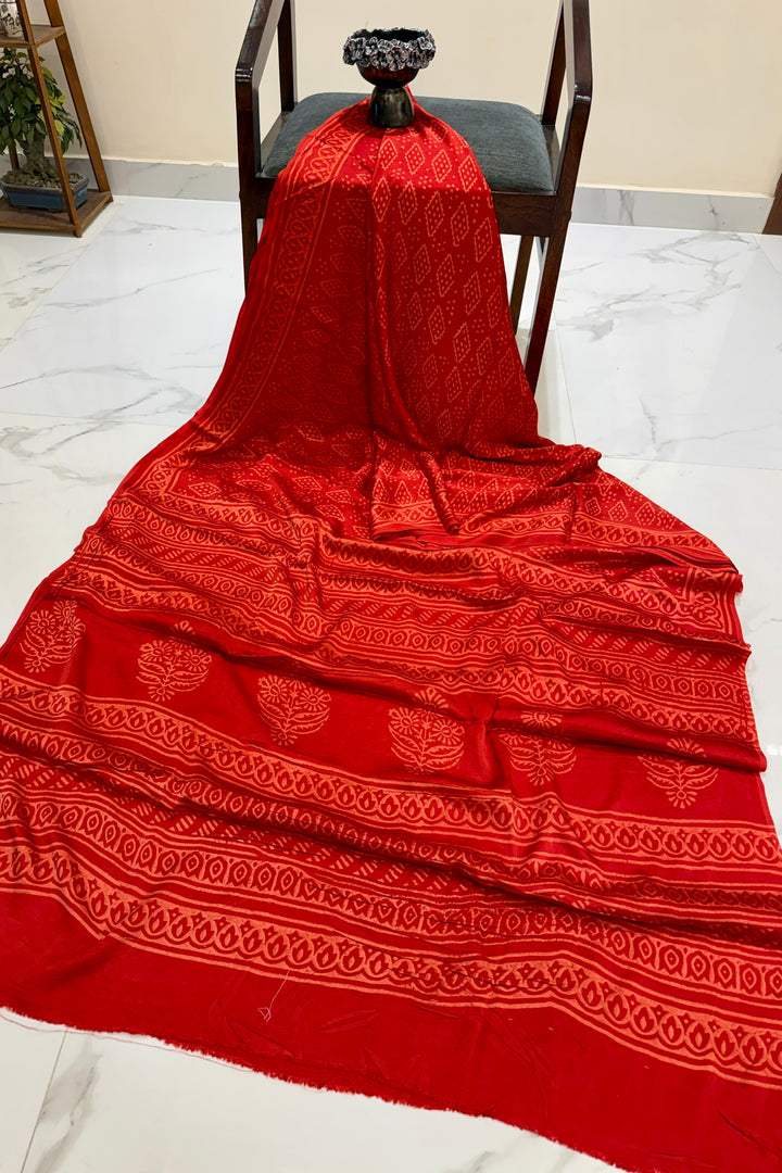 Festive Red Bandhani Pattern Modal Silk Saree with Floral Butti