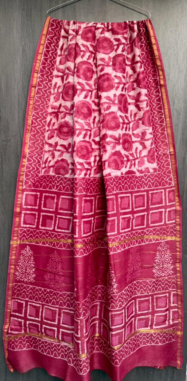 Crimson Rose & Cream Geometric Block Print Saree