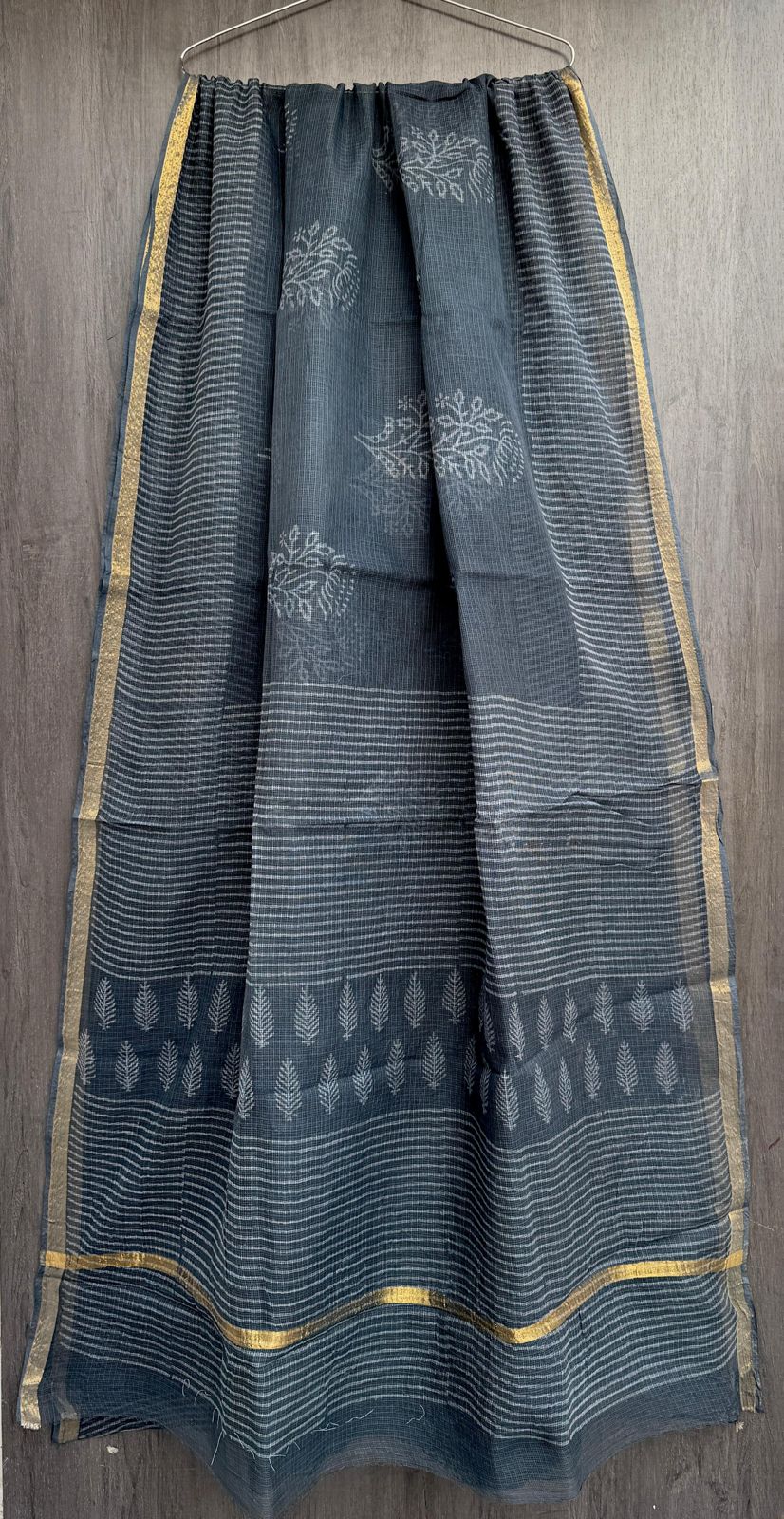 Discharge Pure Kota Doria Handblock Printed Lightweight Sarees With Blouse - Gray