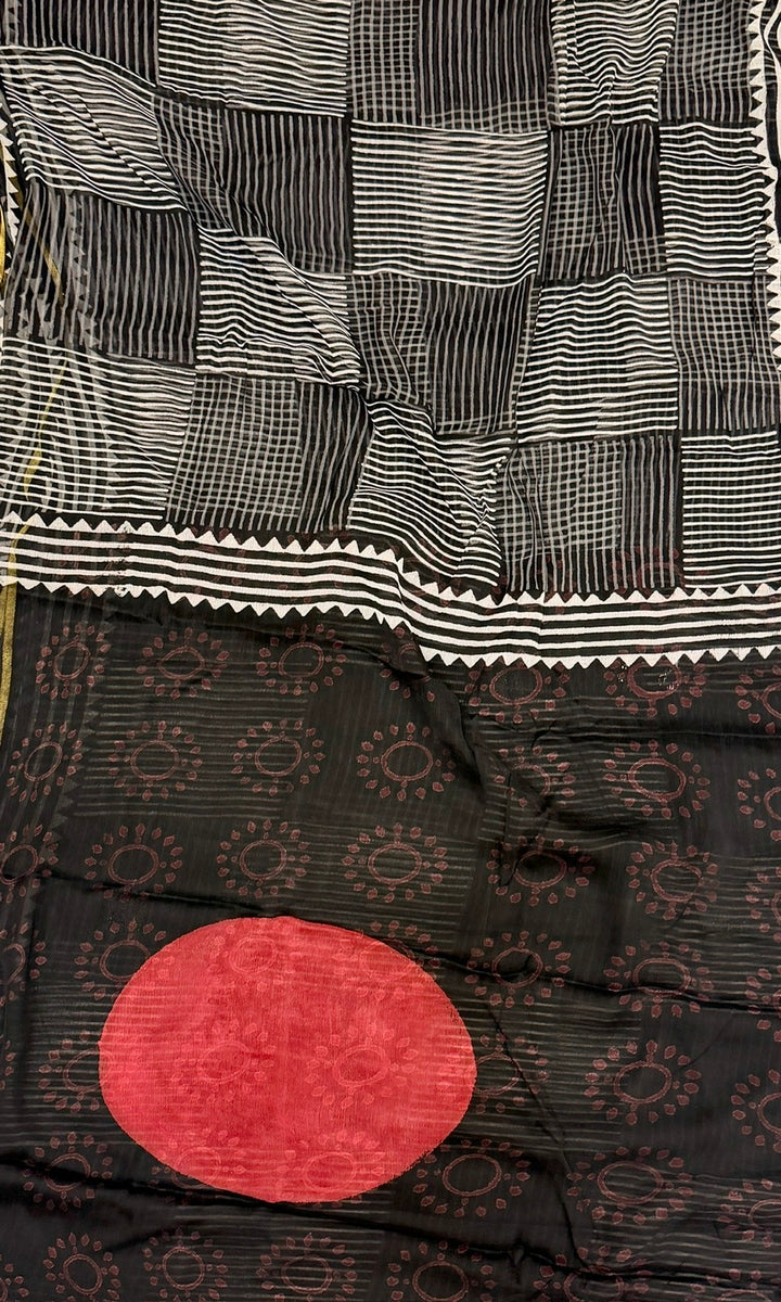Designer Double Diamond Saree in Black featuring Linear Pattern Pallu and Delicate Mandala Prints
