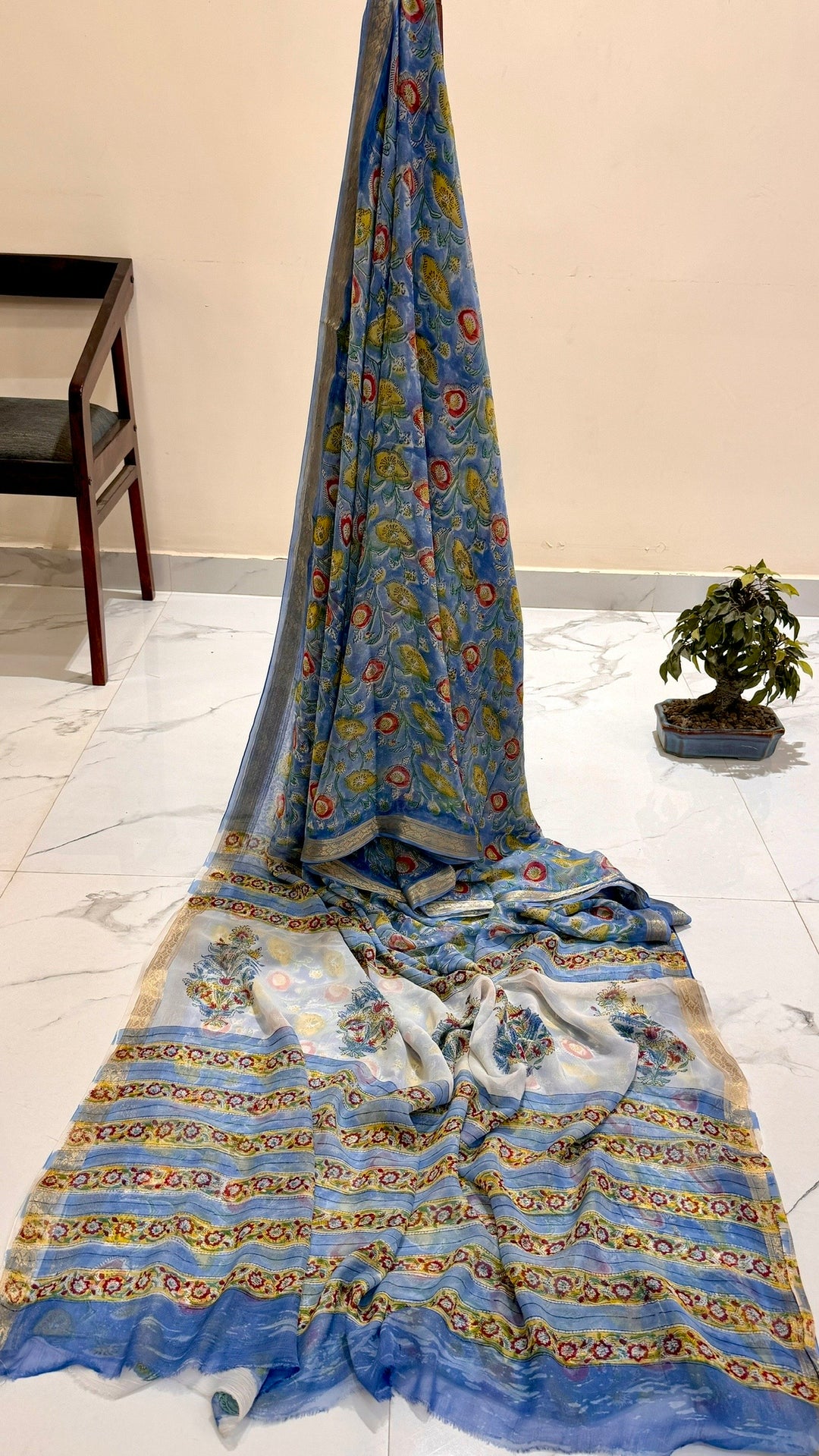 Premium Chiffon Saree in Cornflower Blue with Scattered Crimson Floral Bootis
