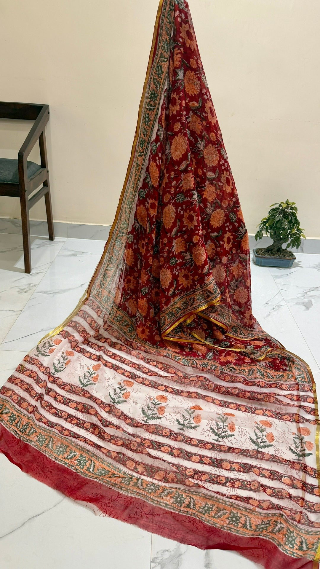 Deep Maroon Floral Bouquet Print Premium Chiffon Saree with Border