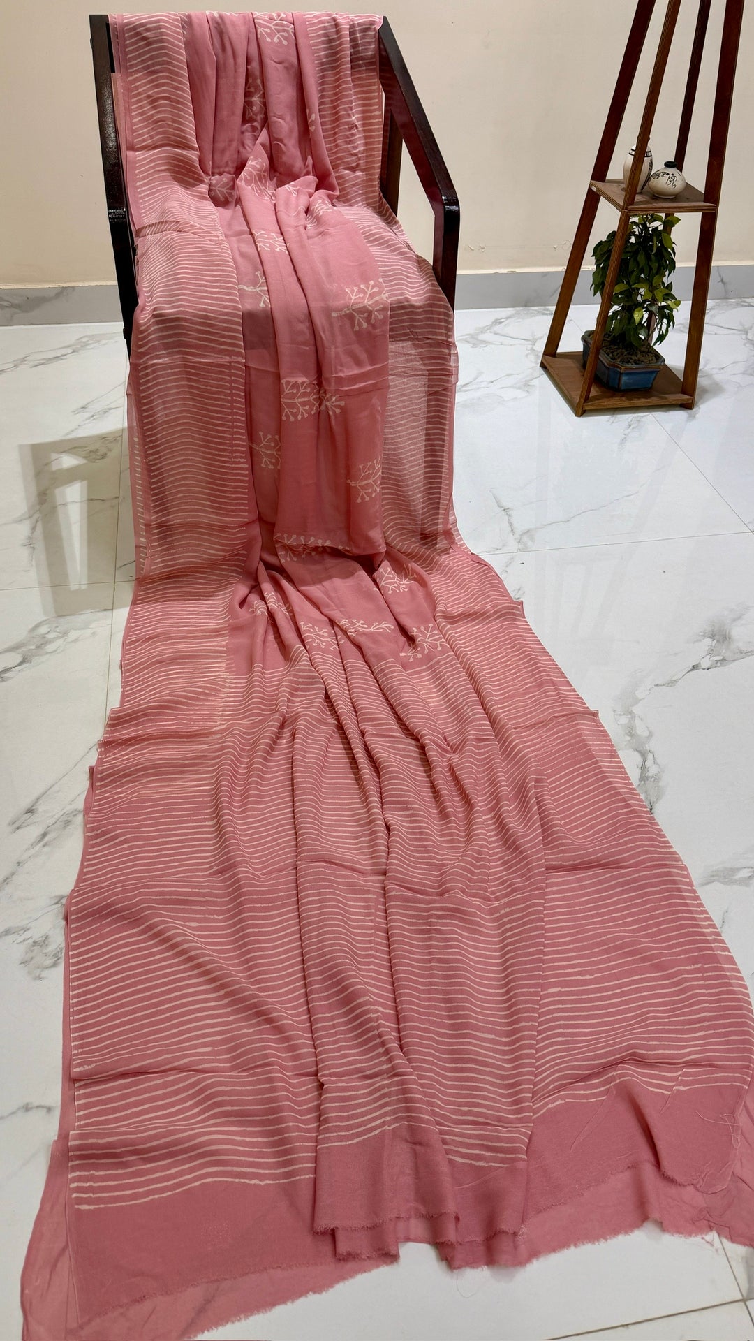 Dusty Rose Minimalist Striped Pure Georgette Saree