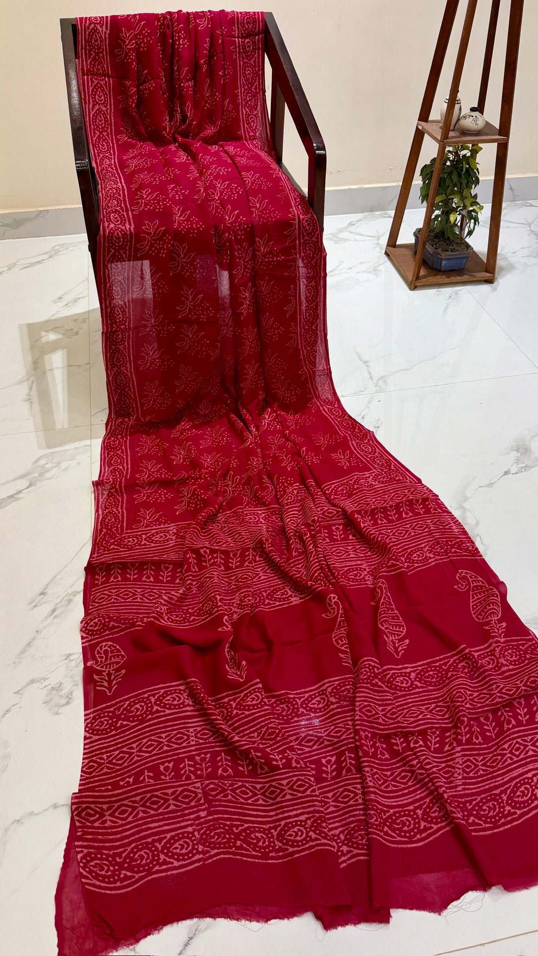 Deep Maroon Pure Georgette Handblock Printed Saree with Paisley Pallu