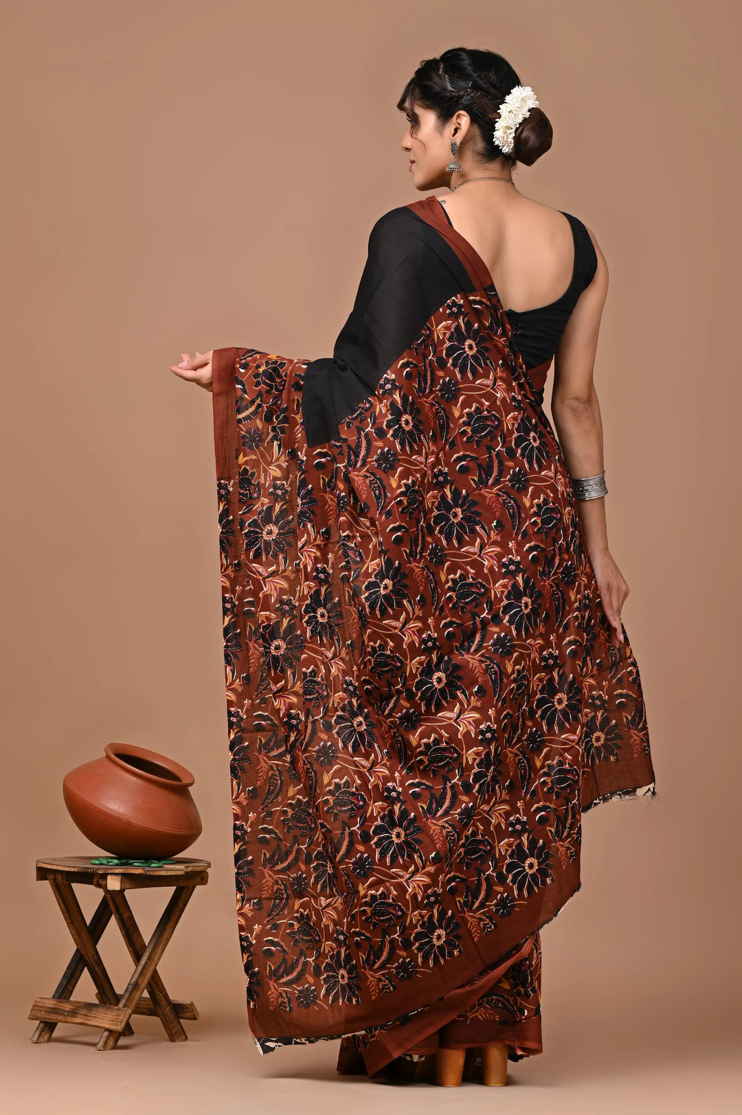 Jaipuri Printed Pure Mulmul Cotton Saree | With Blouse Piece Rusty Red and Black